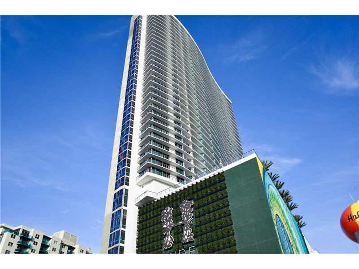 Contemporary Beach Resort Condos Dania Beach Dış mekan fotoğraf