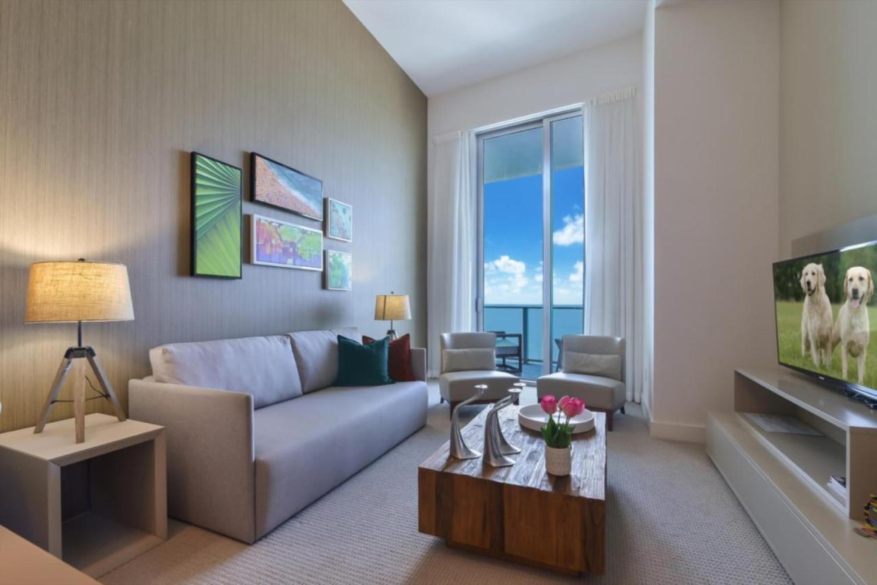 Contemporary Beach Resort Condos Dania Beach Dış mekan fotoğraf