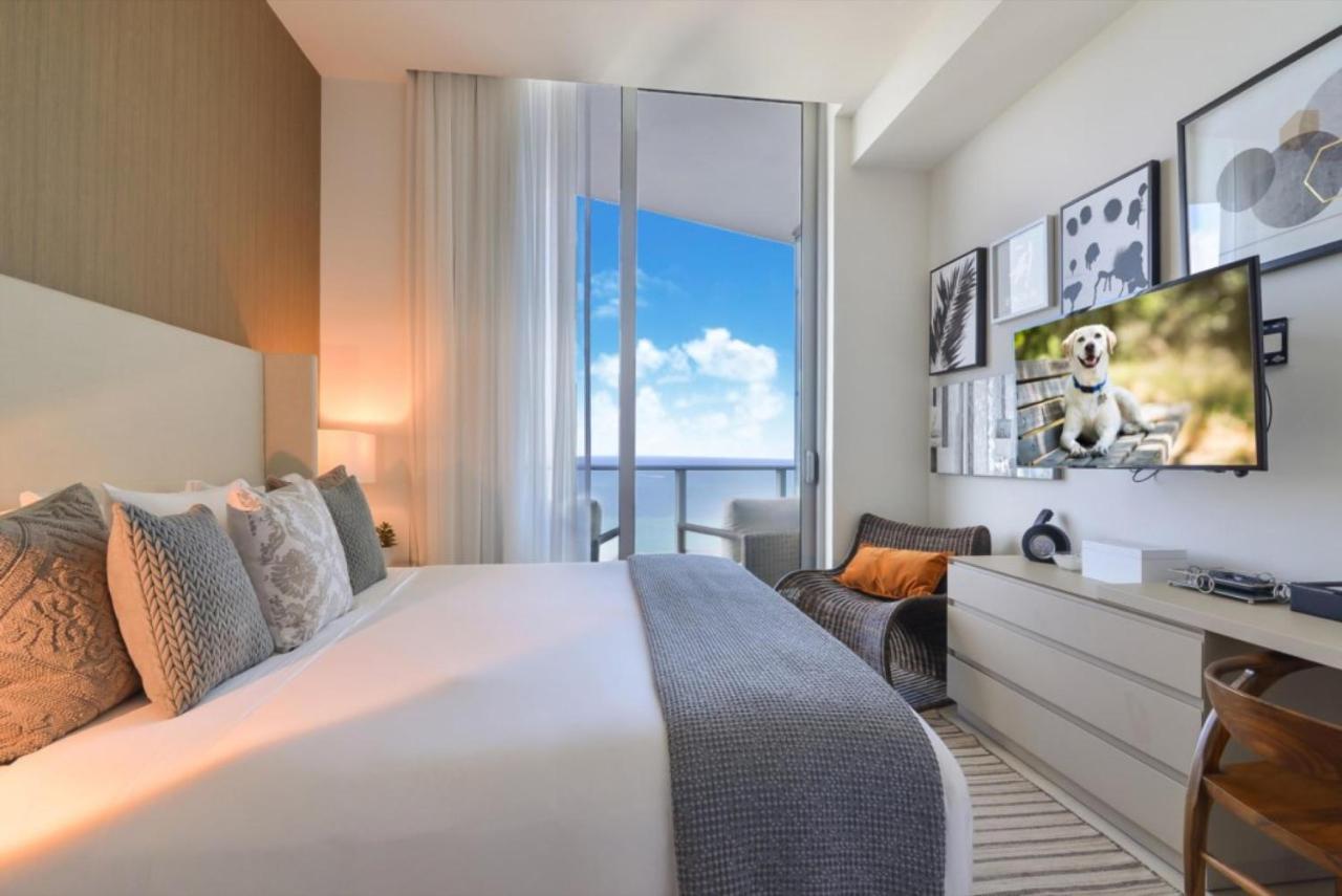 Contemporary Beach Resort Condos Dania Beach Dış mekan fotoğraf